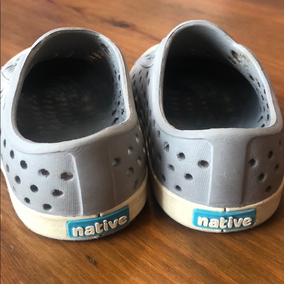 Native Shoes - Picture 3 of 5